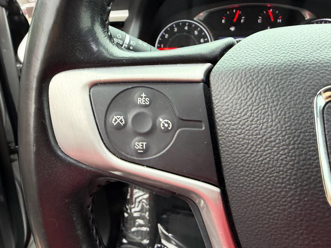 GMC Acadia FWD 4dr SLT 2020