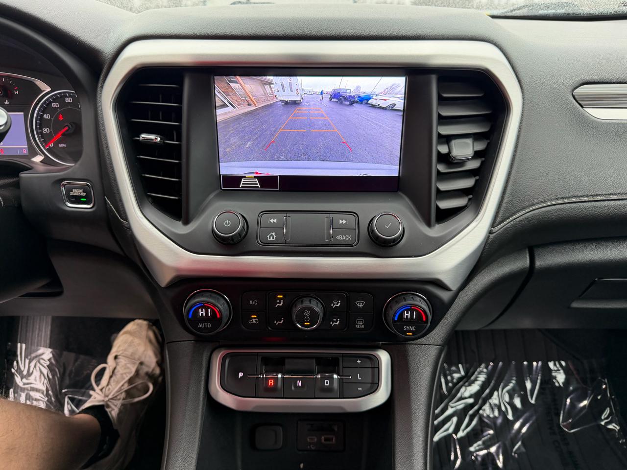 GMC Acadia FWD 4dr SLT 2020