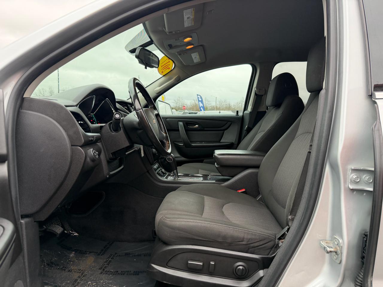 Chevrolet Traverse FWD 4dr LT w/1LT 2017