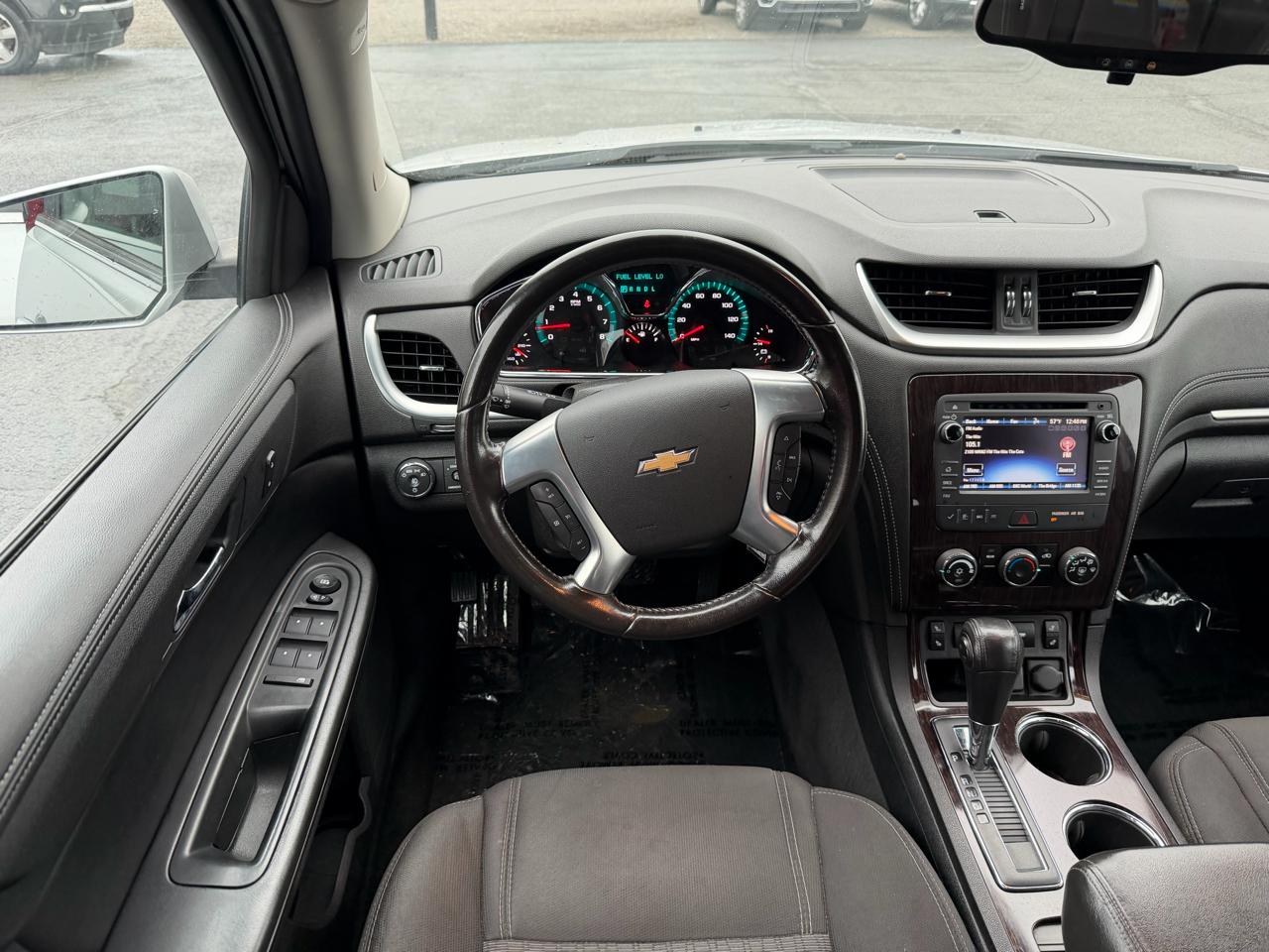 Chevrolet Traverse FWD 4dr LT w/1LT 2017
