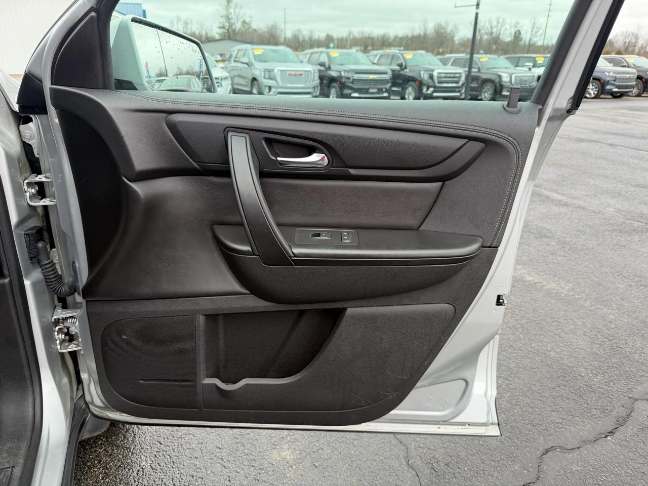 Chevrolet Traverse FWD 4dr LT w/1LT 2017