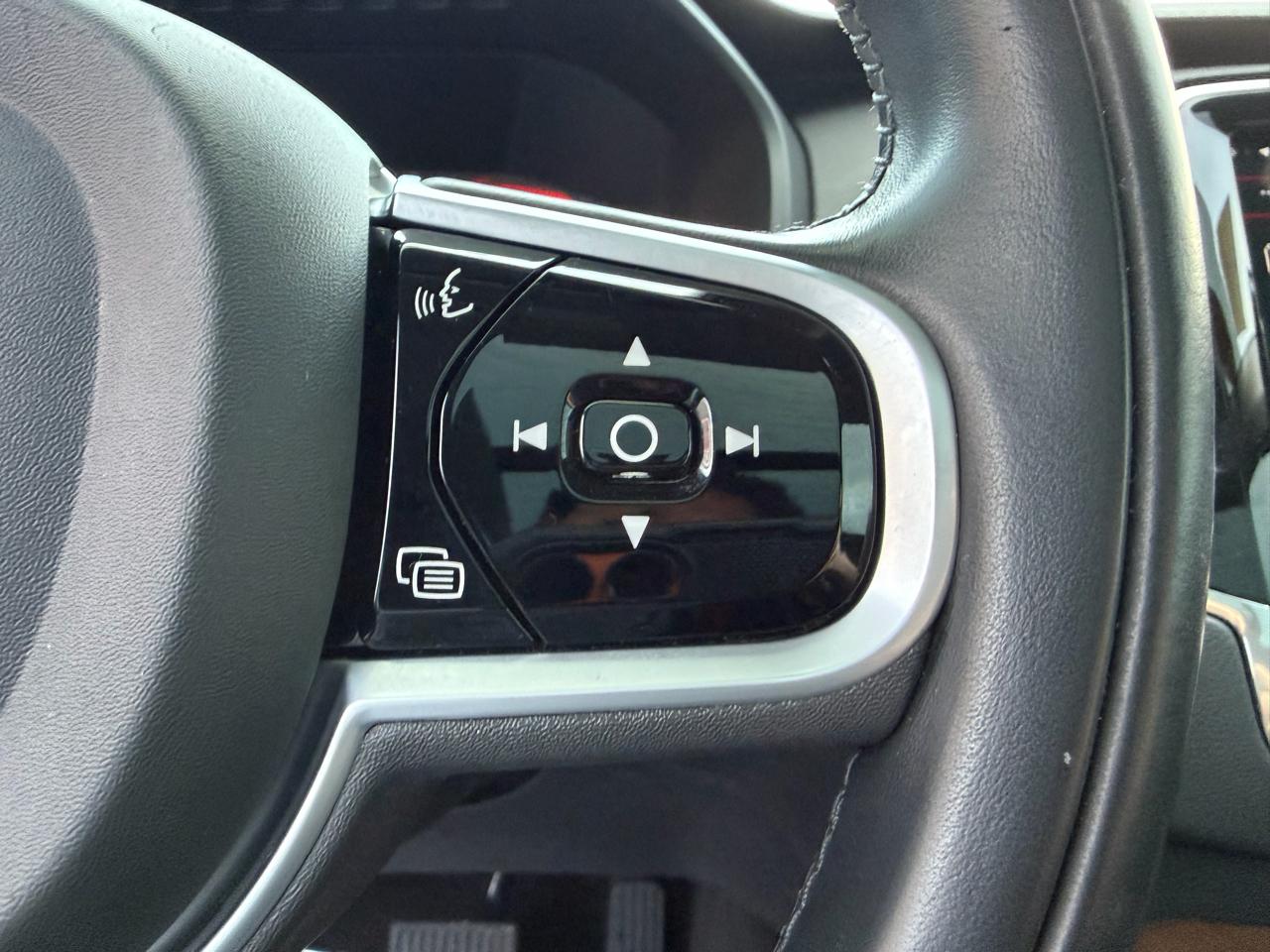 Volvo XC90 T6 AWD Inscription 6 Passenger 2020