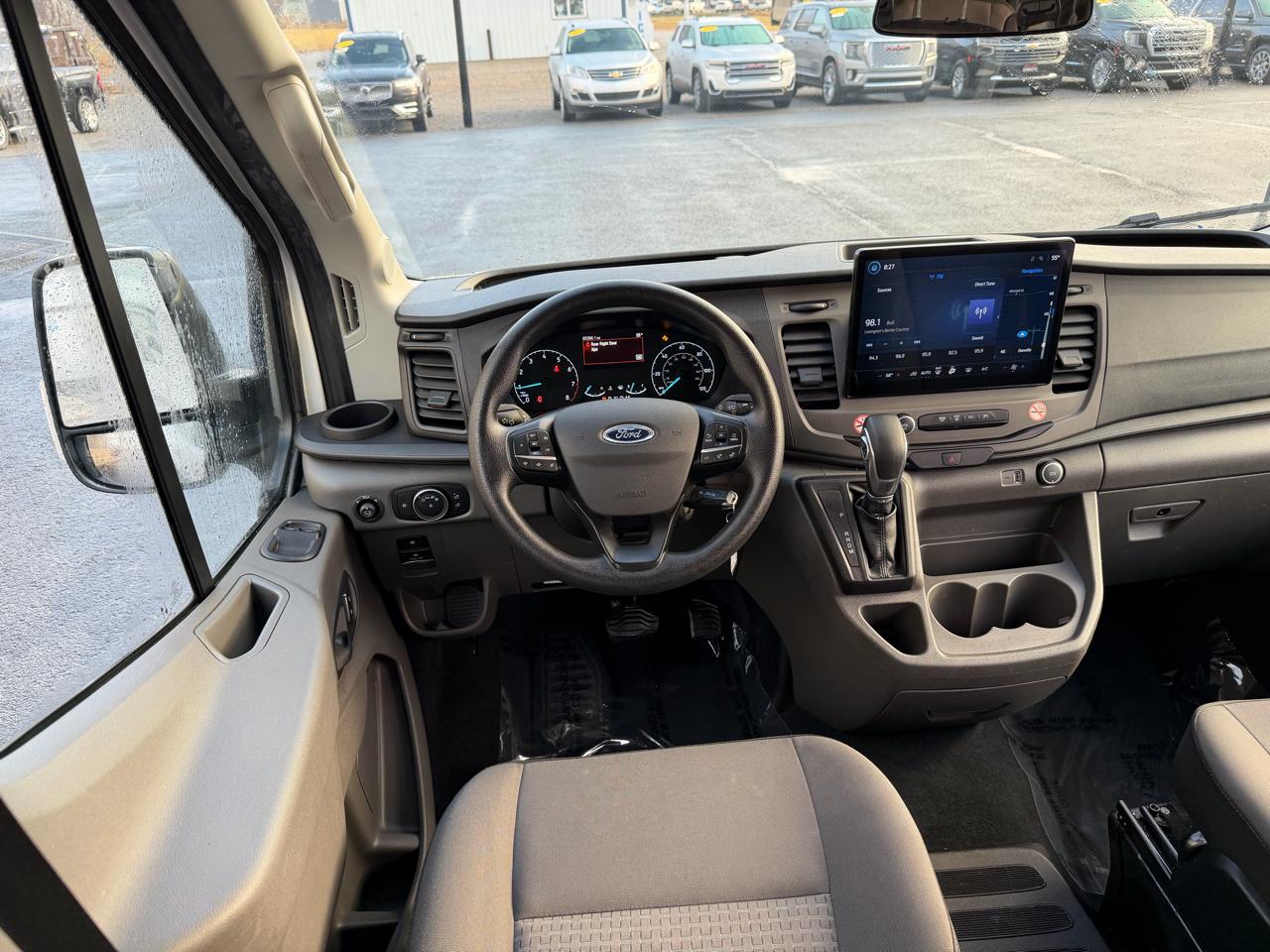 Ford Transit Passenger Wagon T-350 148" Med Roof XLT RWD 2022