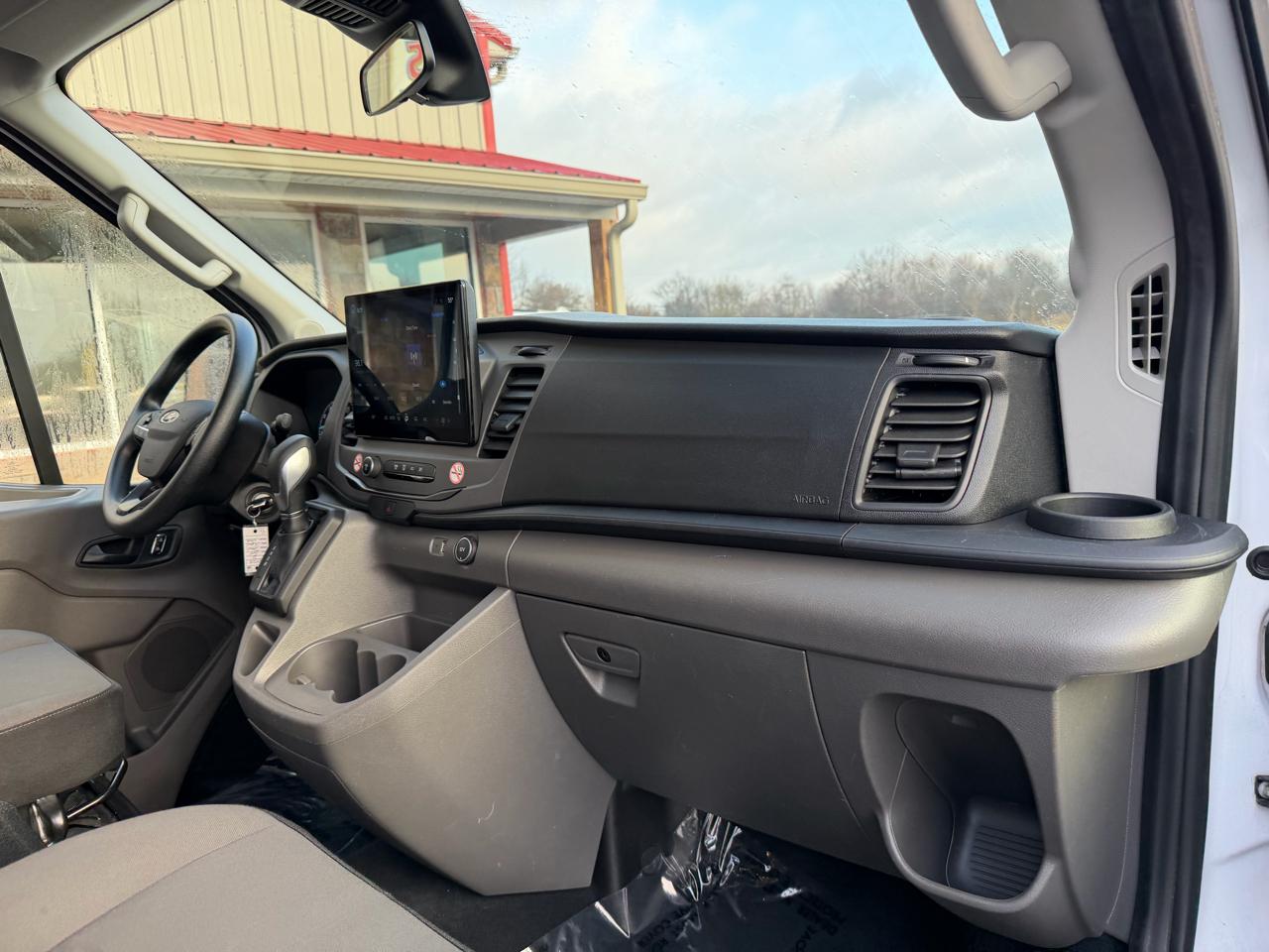 Ford Transit Passenger Wagon T-350 148" Med Roof XLT RWD 2022