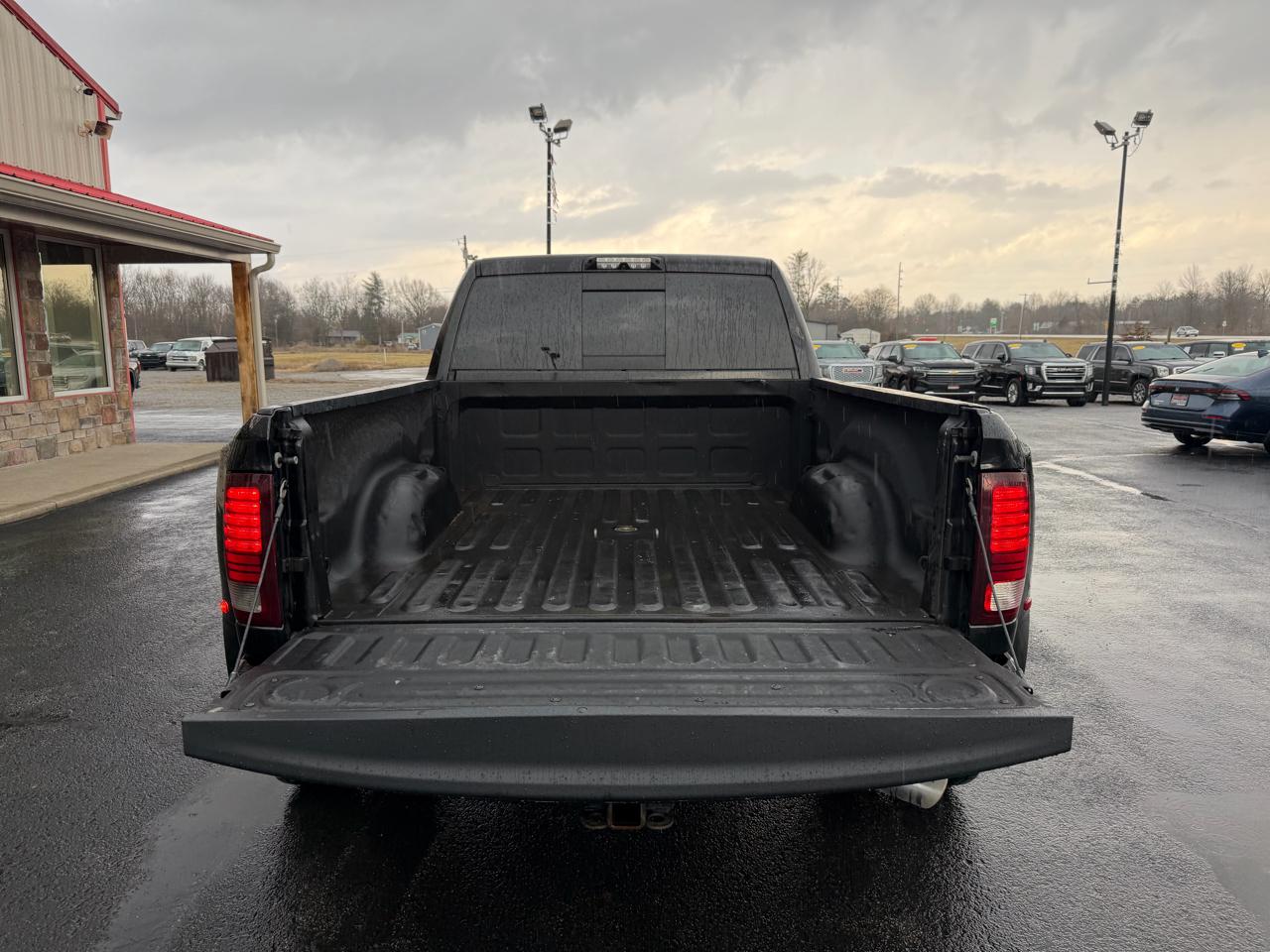RAM 3500 Limited 4x4 Mega Cab 6'4" Box 2018