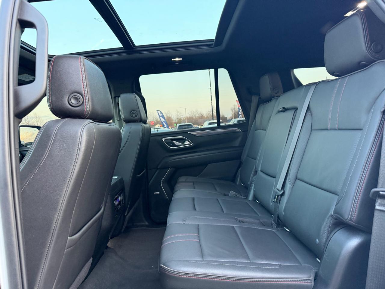 Chevrolet Tahoe 4WD 4dr RST 2022