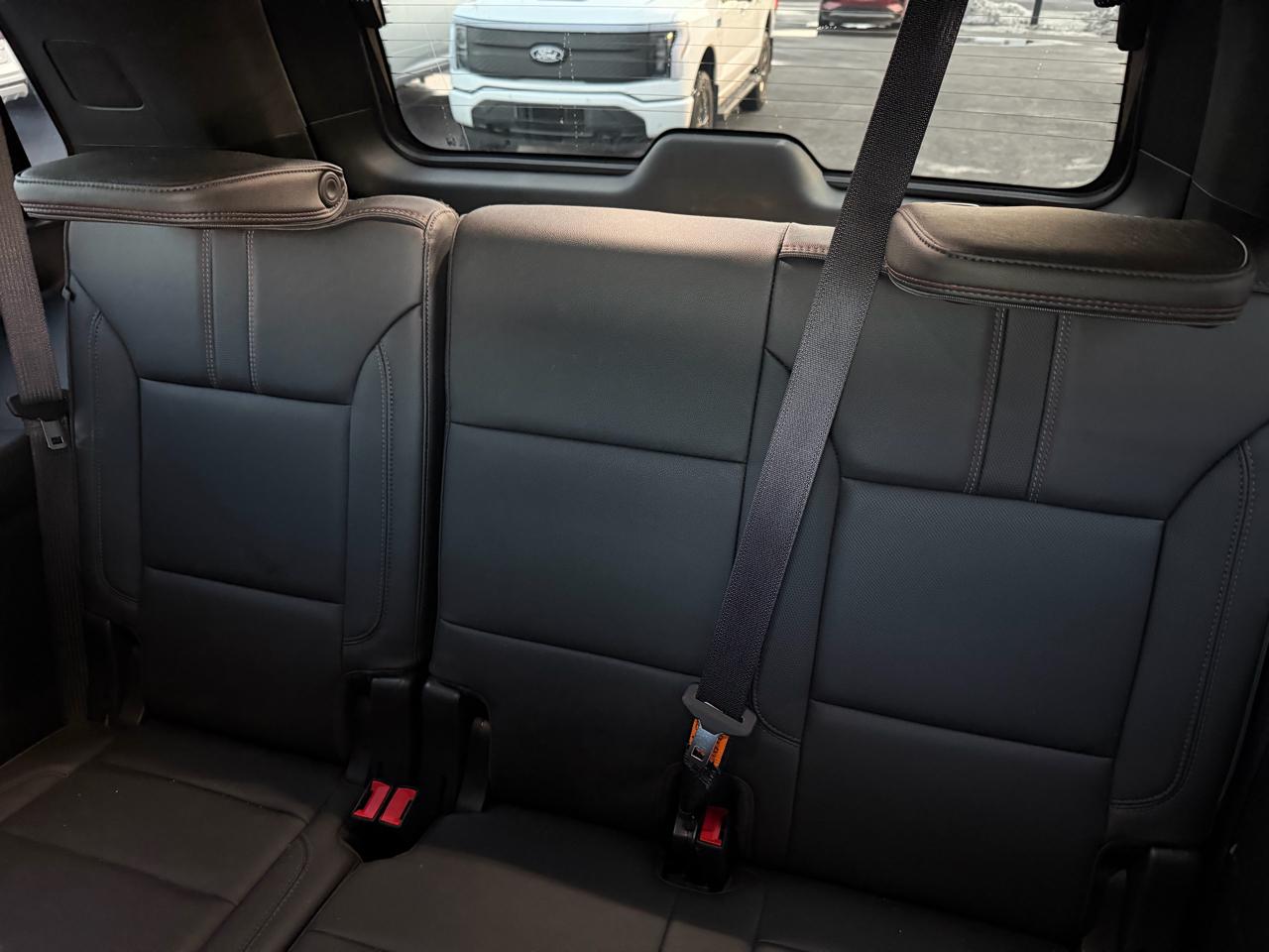 Chevrolet Tahoe 4WD 4dr RST 2022