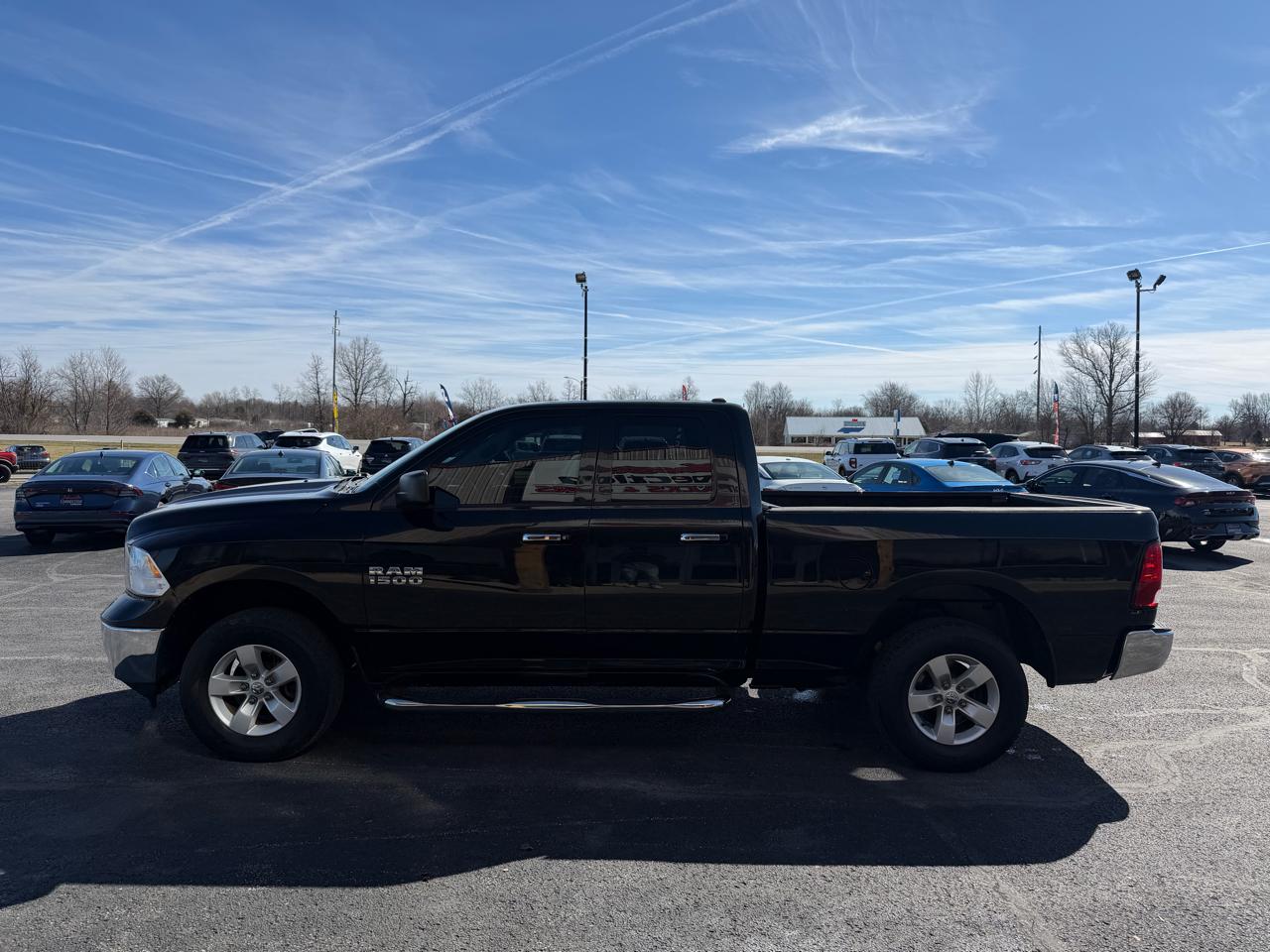 RAM 1500 4WD Quad Cab 140.5" SLT 2013