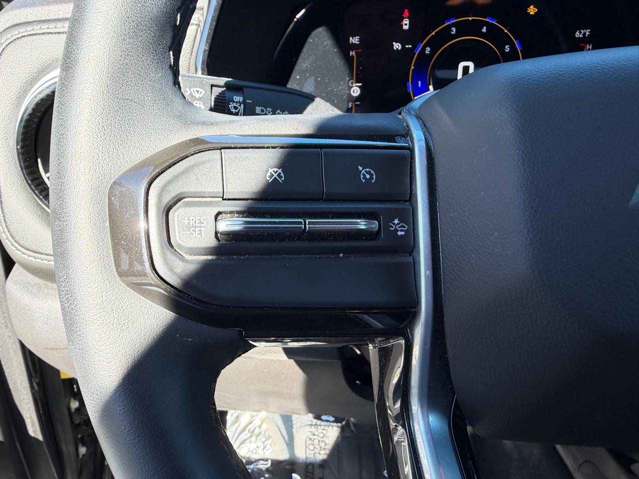 Chevrolet Colorado 4WD Crew Cab LT 2023