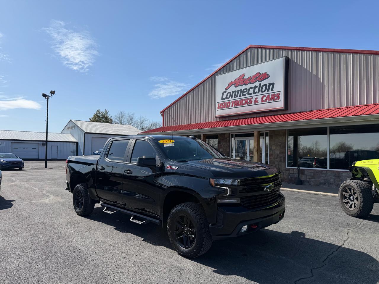 2021 Chevrolet Silverado 1500 4WD Crew Cab 147" LT Trail Boss