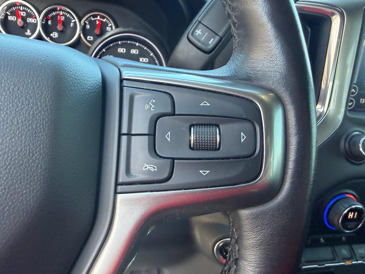 Chevrolet Silverado 1500 4WD Crew Cab 147" LT Trail Boss 2021