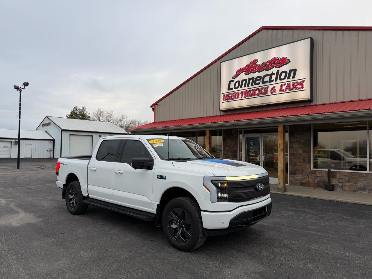 2025 Ford F-150 Lightning Flash 4WD SuperCrew 5.5' Box