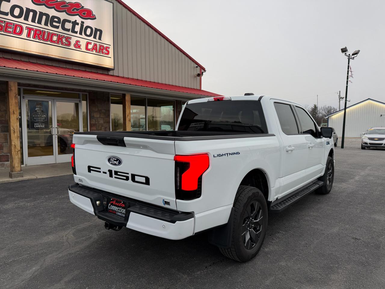 Ford F-150 Lightning Flash 4WD SuperCrew 5.5' Box 2025