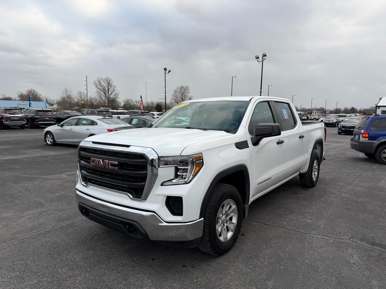 GMC Sierra 1500 4WD Crew Cab 147" 2019