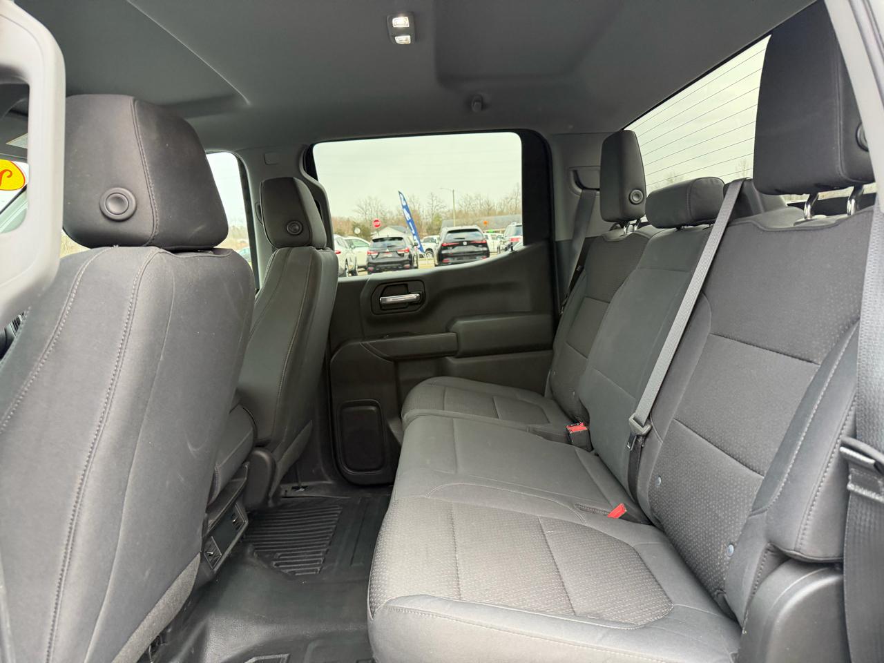 GMC Sierra 1500 4WD Crew Cab 147" 2019