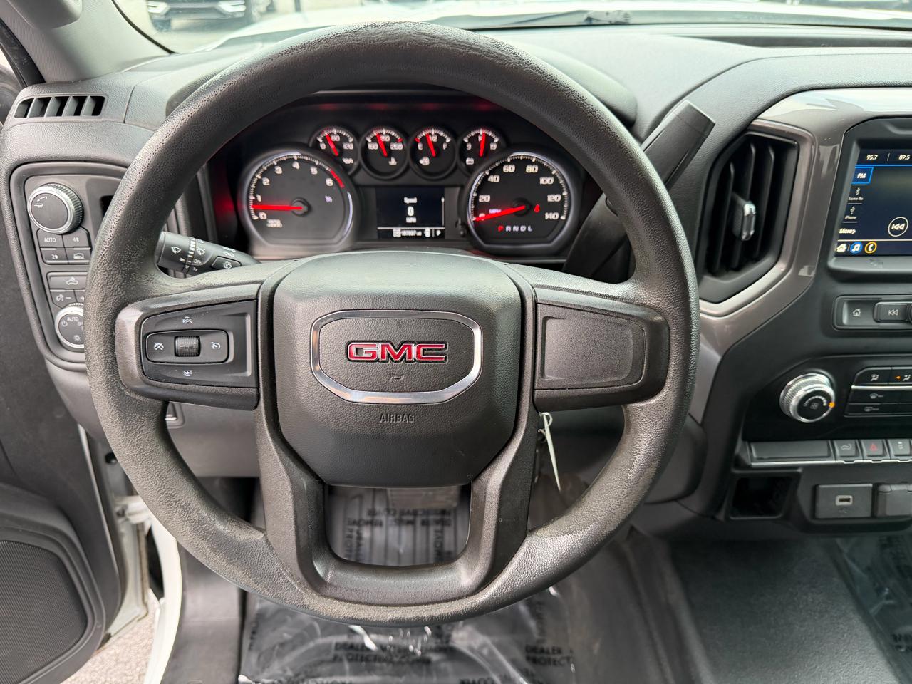GMC Sierra 1500 4WD Crew Cab 147" 2019