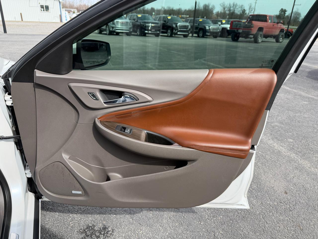 Chevrolet Malibu 4dr Sdn Premier w/2LZ 2016