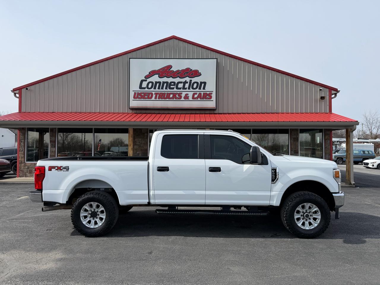 Ford Super Duty F-250 SRW 4WD Crew Cab 172" FX4 2021