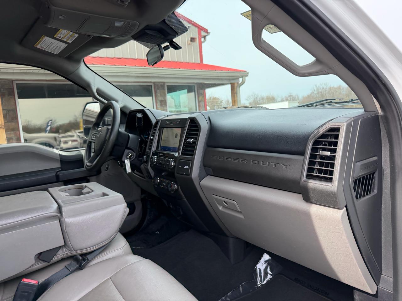 Ford Super Duty F-250 SRW 4WD Crew Cab 172" FX4 2021