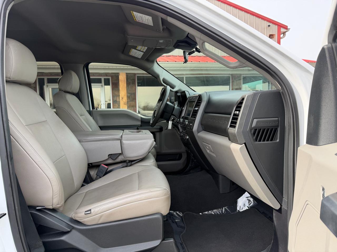 Ford Super Duty F-250 SRW 4WD Crew Cab 172" FX4 2021