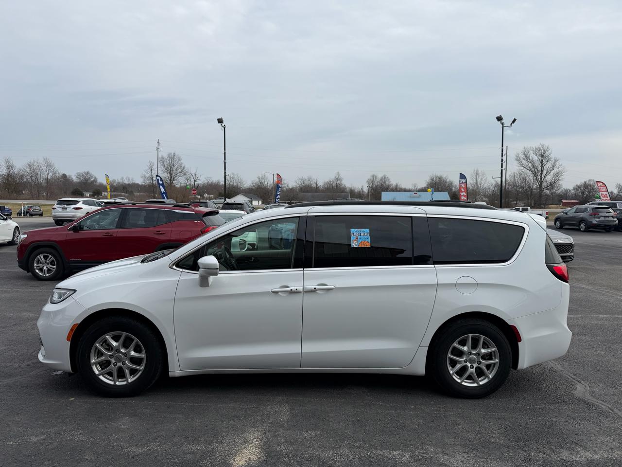 Chrysler Pacifica Touring L FWD 2022