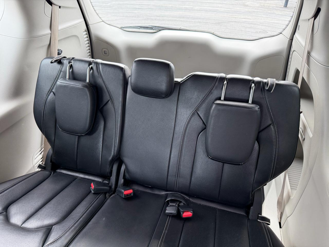 Chrysler Pacifica Touring L FWD 2022