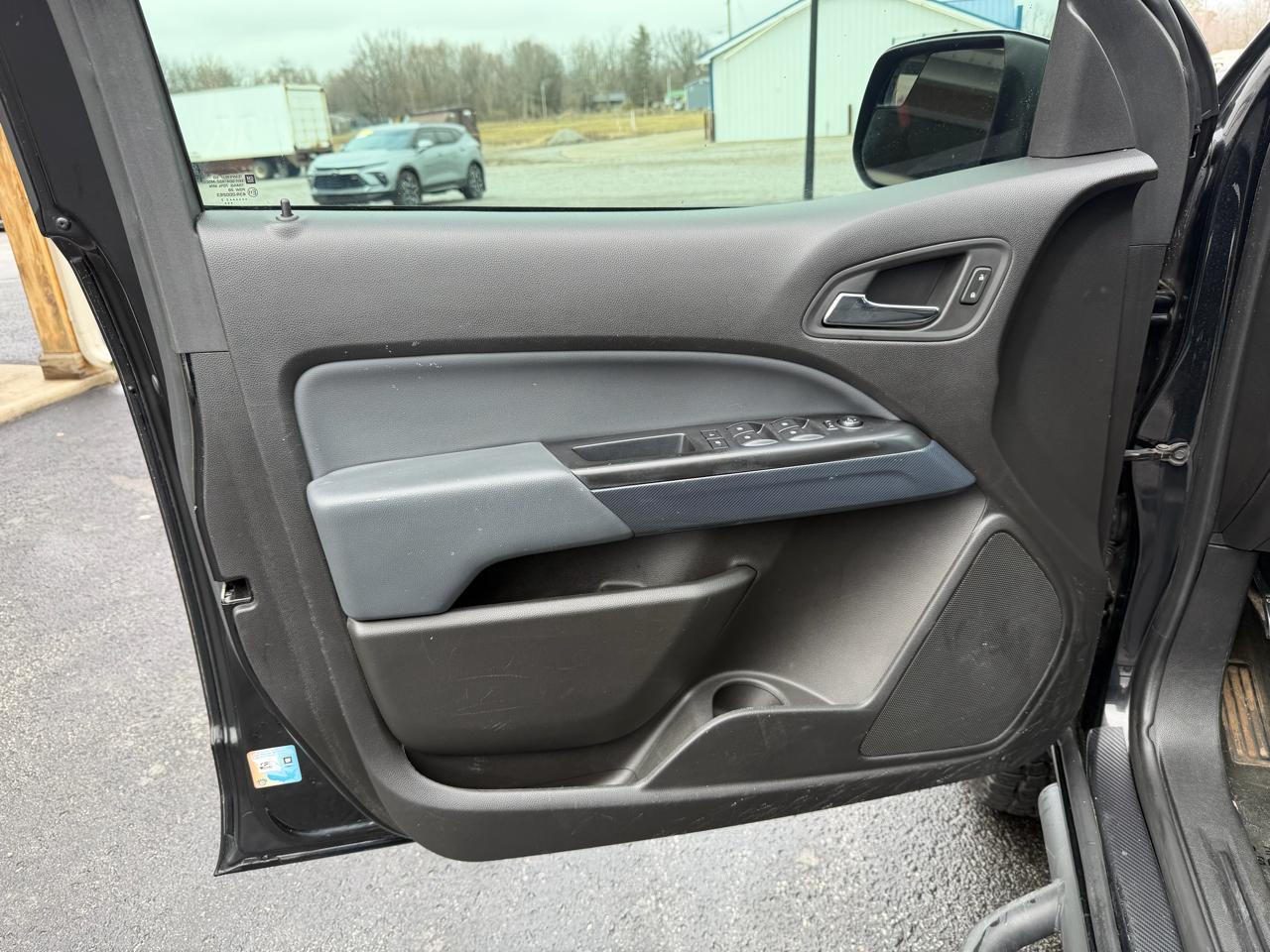 Chevrolet Colorado 4WD Crew Cab 128.3" Z71 2017