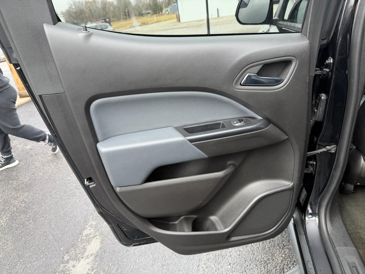 Chevrolet Colorado 4WD Crew Cab 128.3" Z71 2017