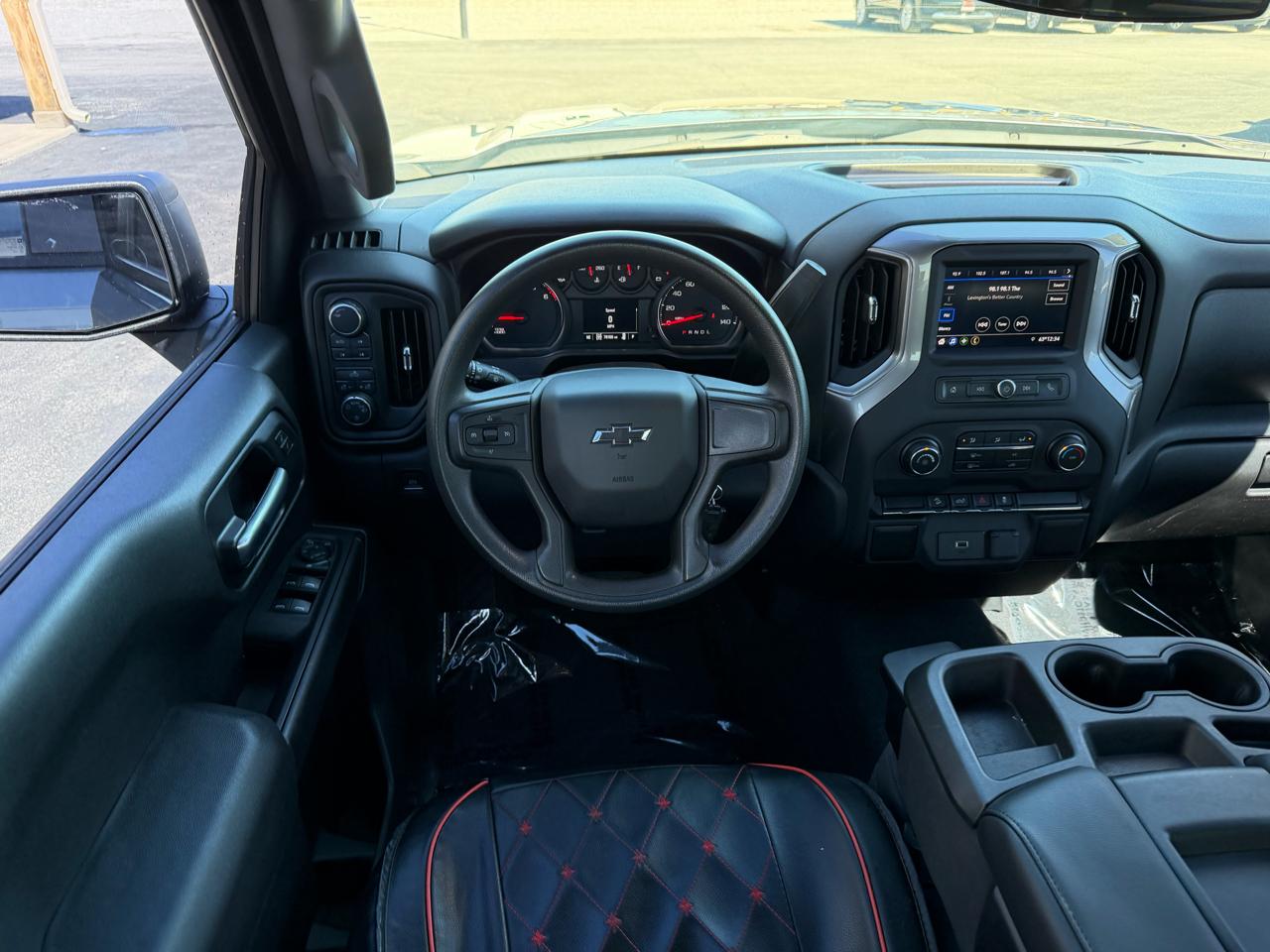 Chevrolet Silverado 1500 4WD Crew Cab 147" Custom Trail Boss 2020