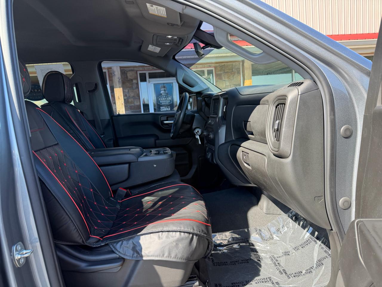 Chevrolet Silverado 1500 4WD Crew Cab 147" Custom Trail Boss 2020