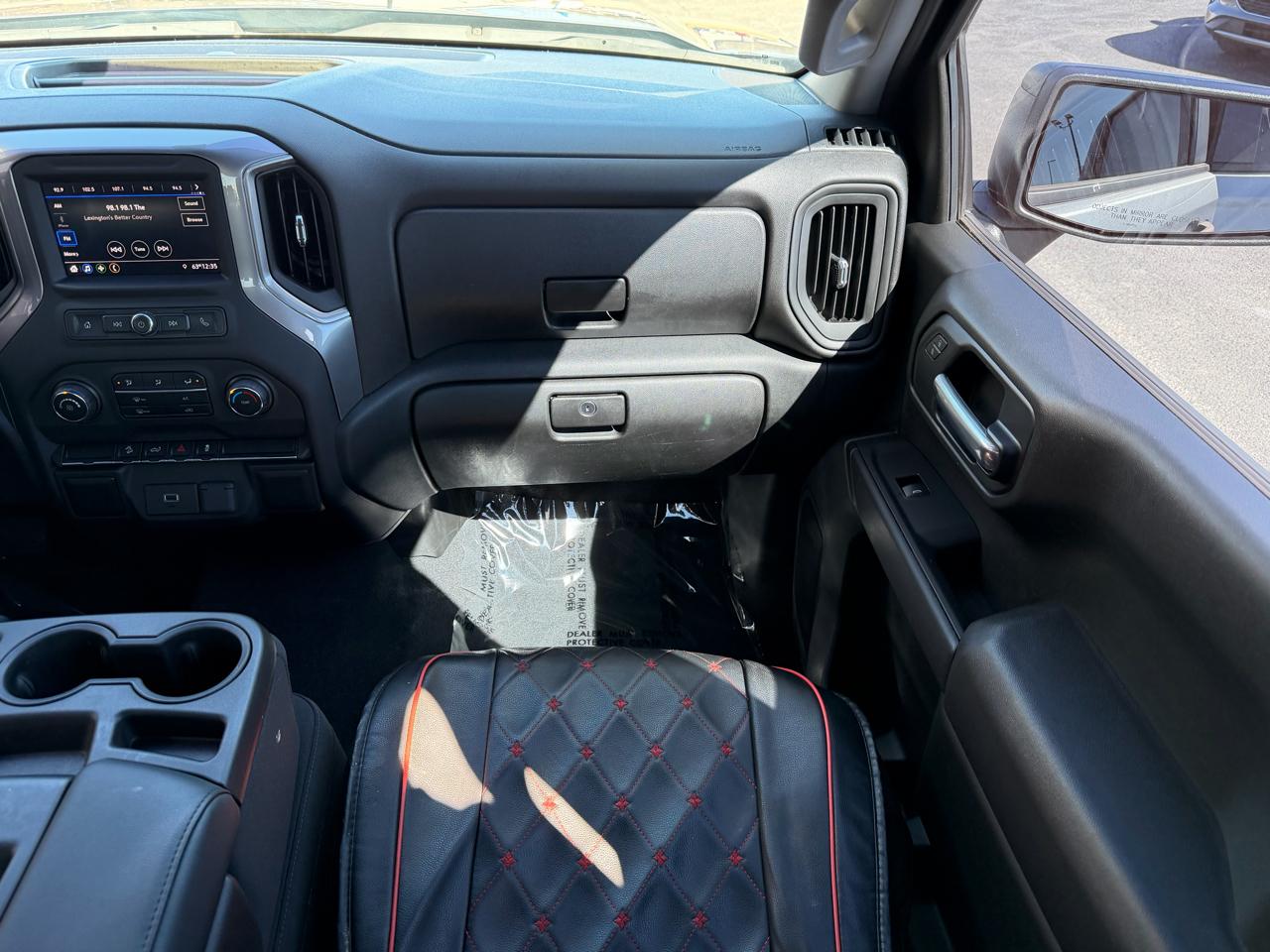 Chevrolet Silverado 1500 4WD Crew Cab 147" Custom Trail Boss 2020