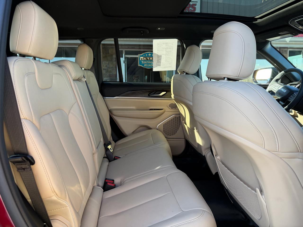 Jeep Grand Cherokee Limited 4x4 2023