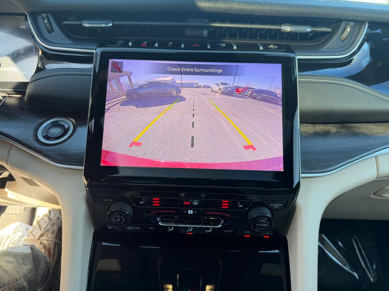 Jeep Grand Cherokee Limited 4x4 2023