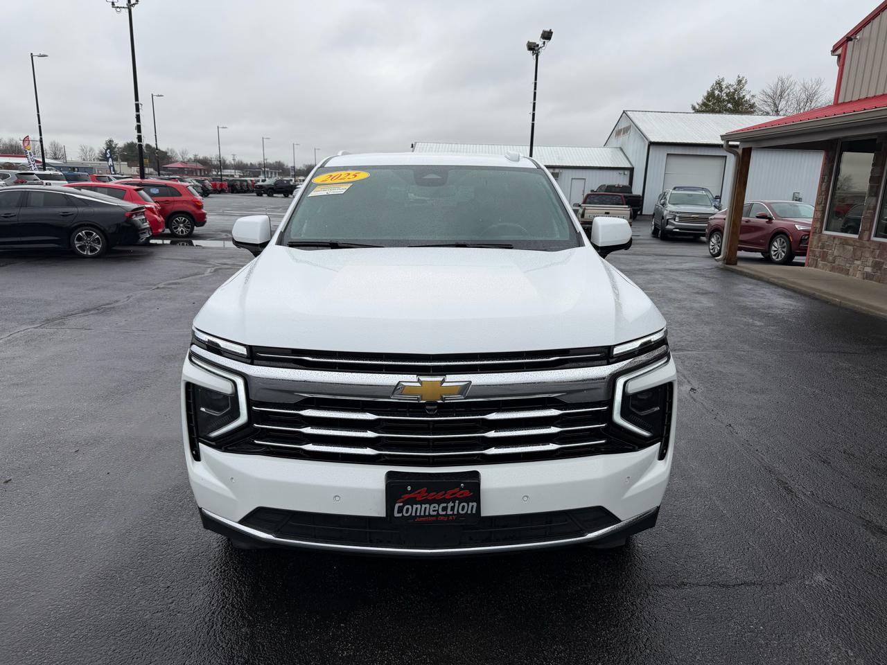 Chevrolet Tahoe 4WD 4dr LT 2025