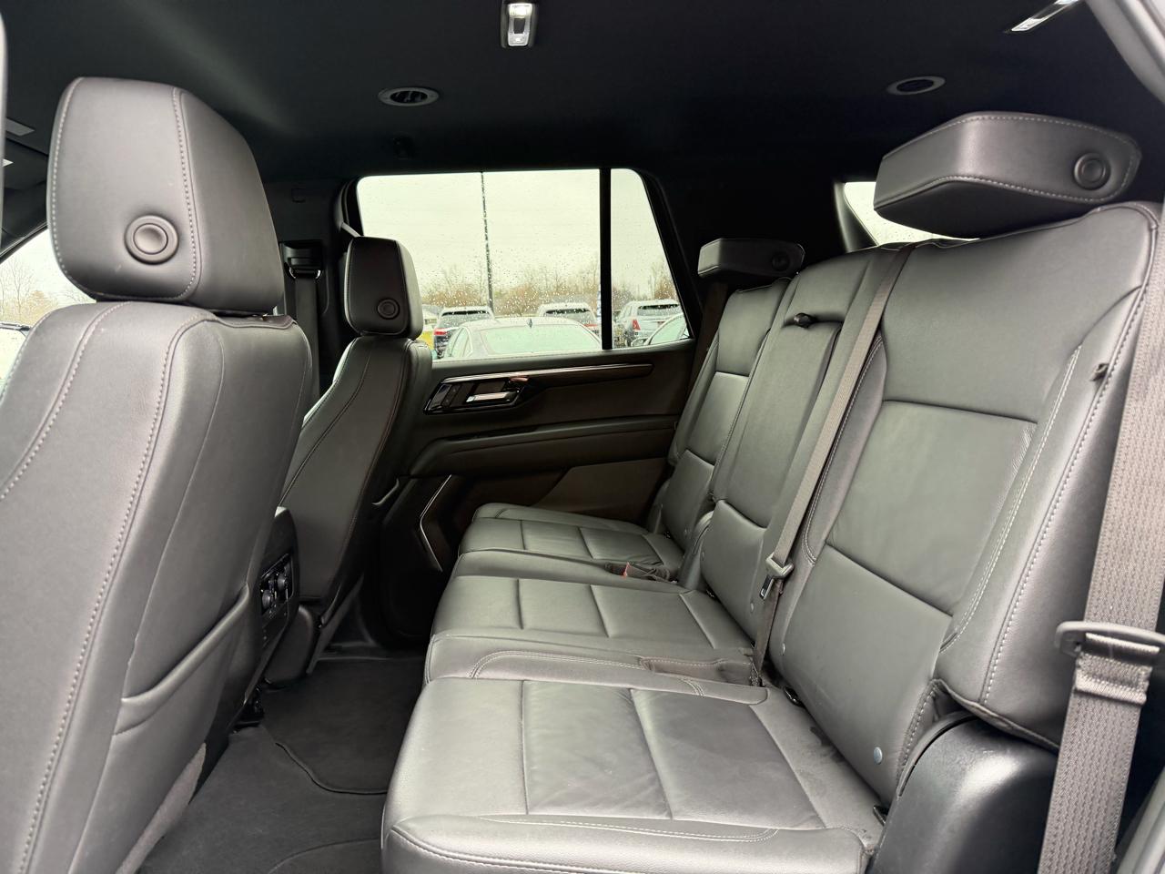 Chevrolet Tahoe 4WD 4dr LT 2025