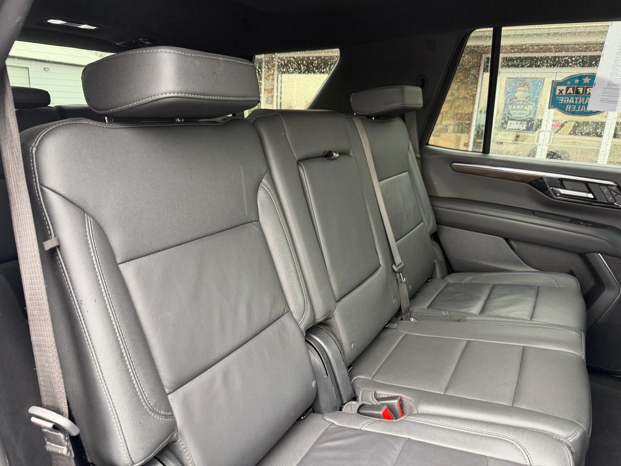 Chevrolet Tahoe 4WD 4dr LT 2025