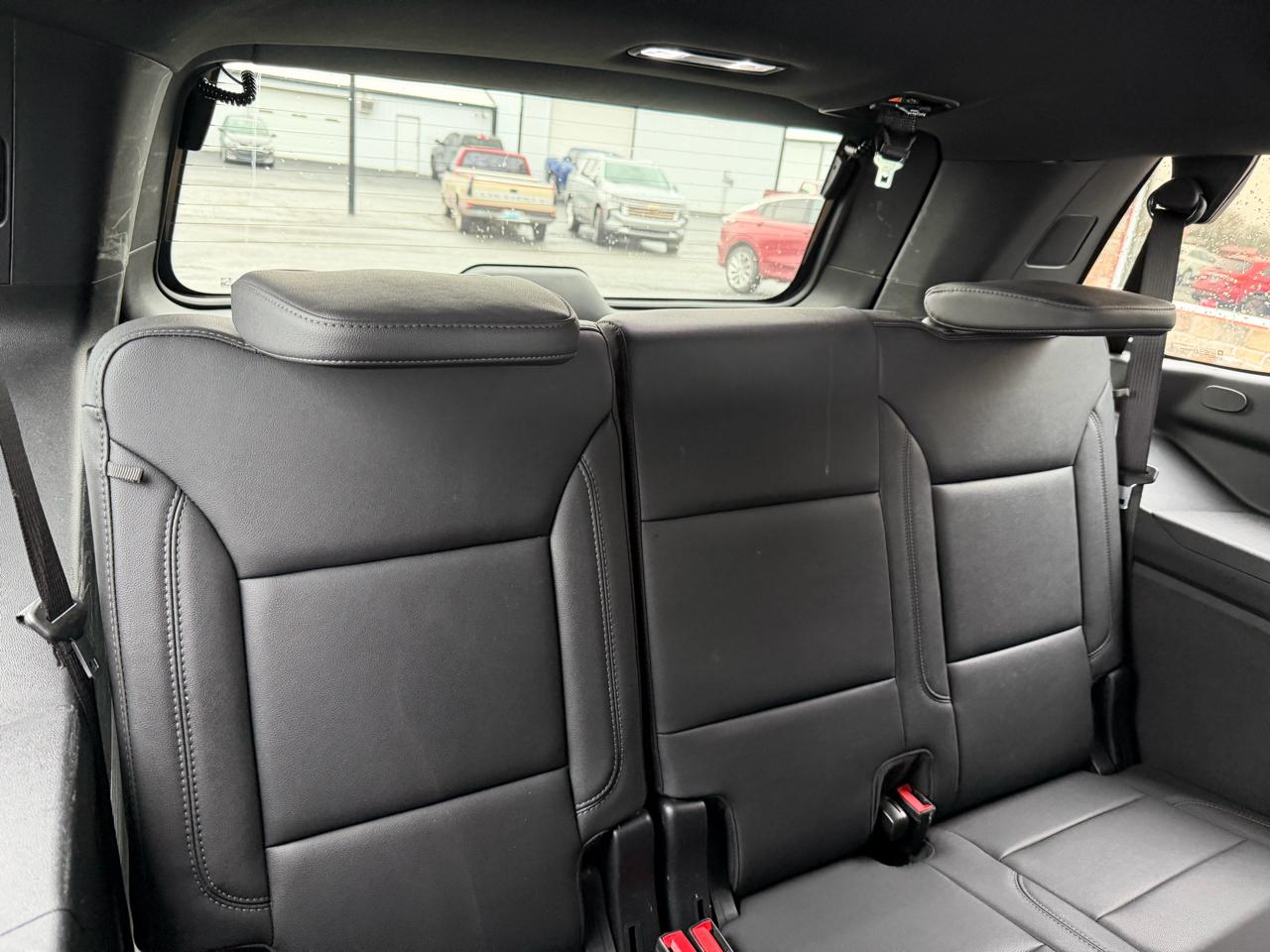 Chevrolet Tahoe 4WD 4dr LT 2025