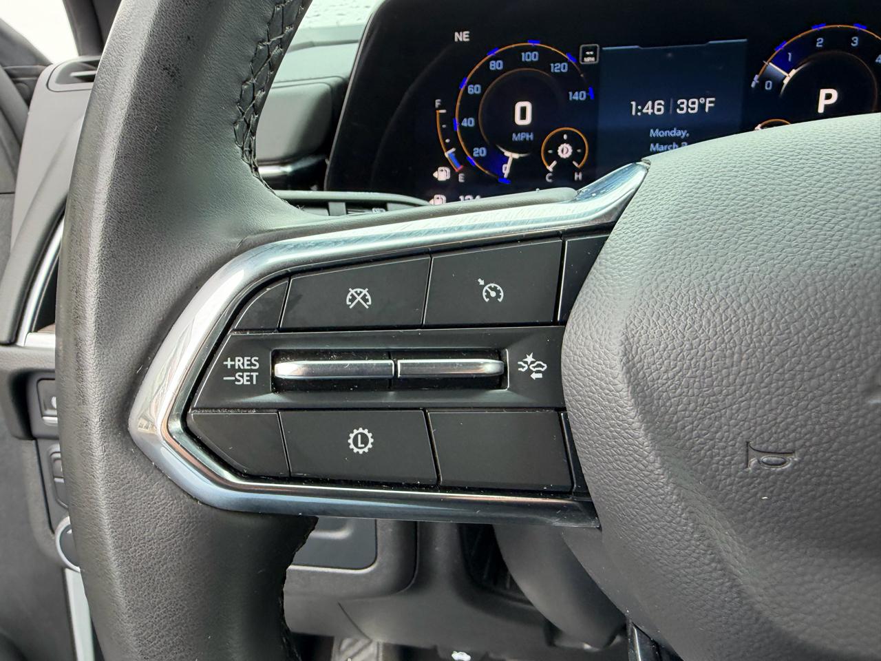 Chevrolet Tahoe 4WD 4dr LT 2025