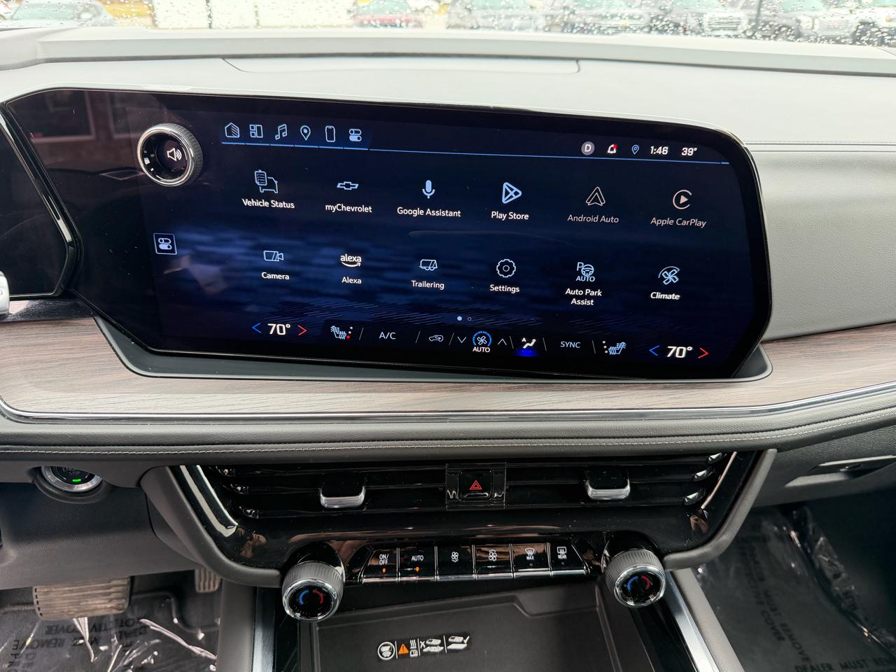 Chevrolet Tahoe 4WD 4dr LT 2025