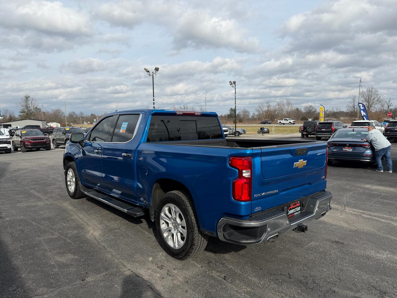 Chevrolet Silverado 1500 4WD Crew Cab 147" LTZ 2022