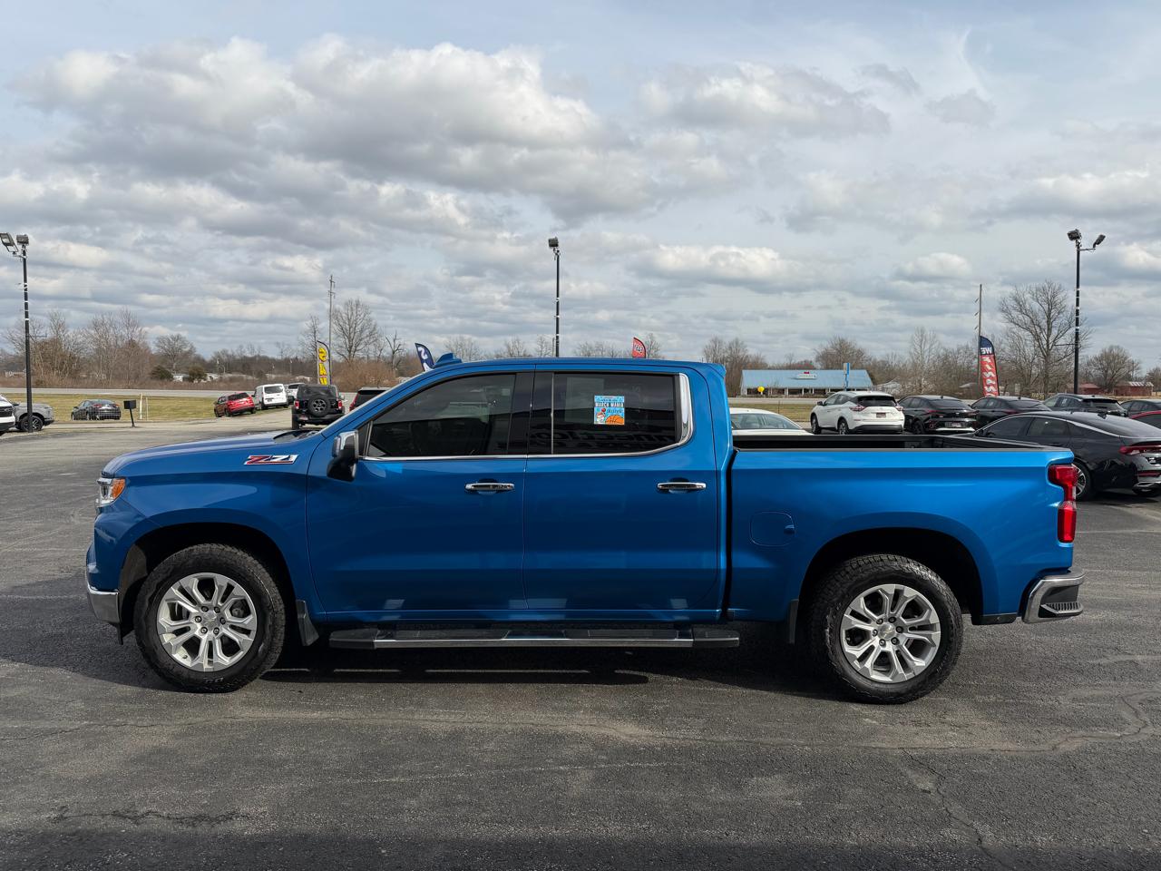Chevrolet Silverado 1500 4WD Crew Cab 147" LTZ 2022