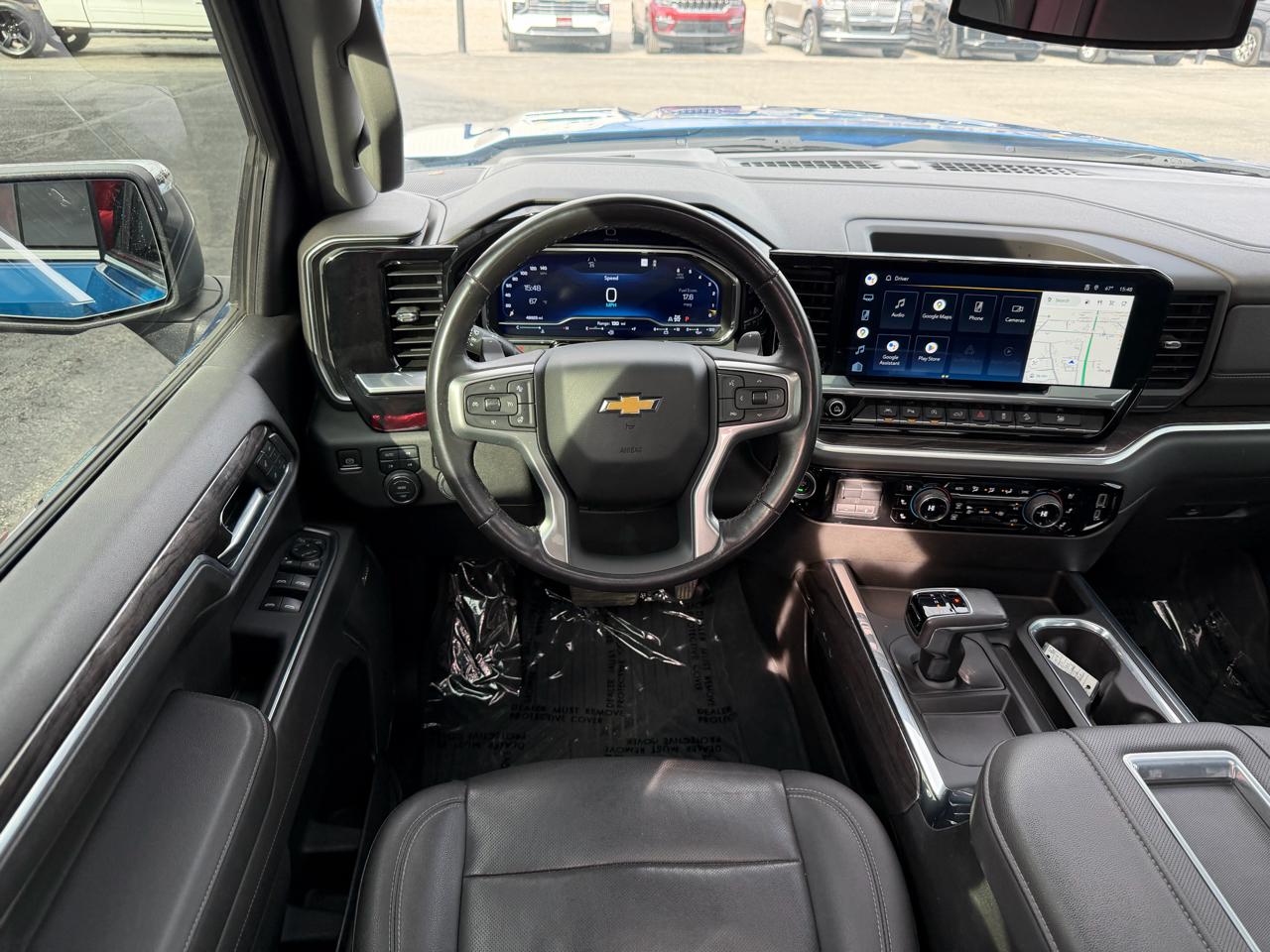 Chevrolet Silverado 1500 4WD Crew Cab 147" LTZ 2022