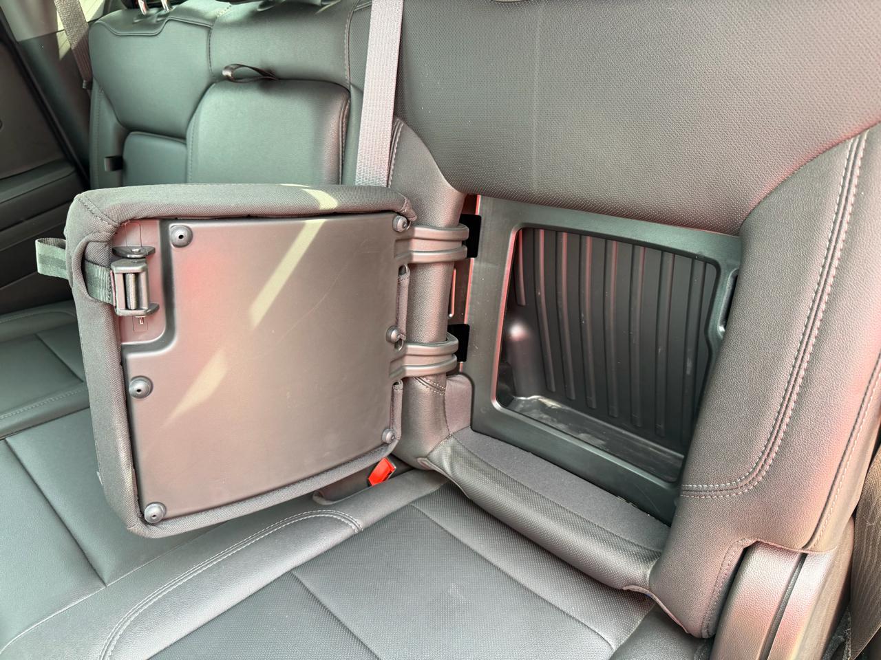 Chevrolet Silverado 1500 4WD Crew Cab 147" LTZ 2022