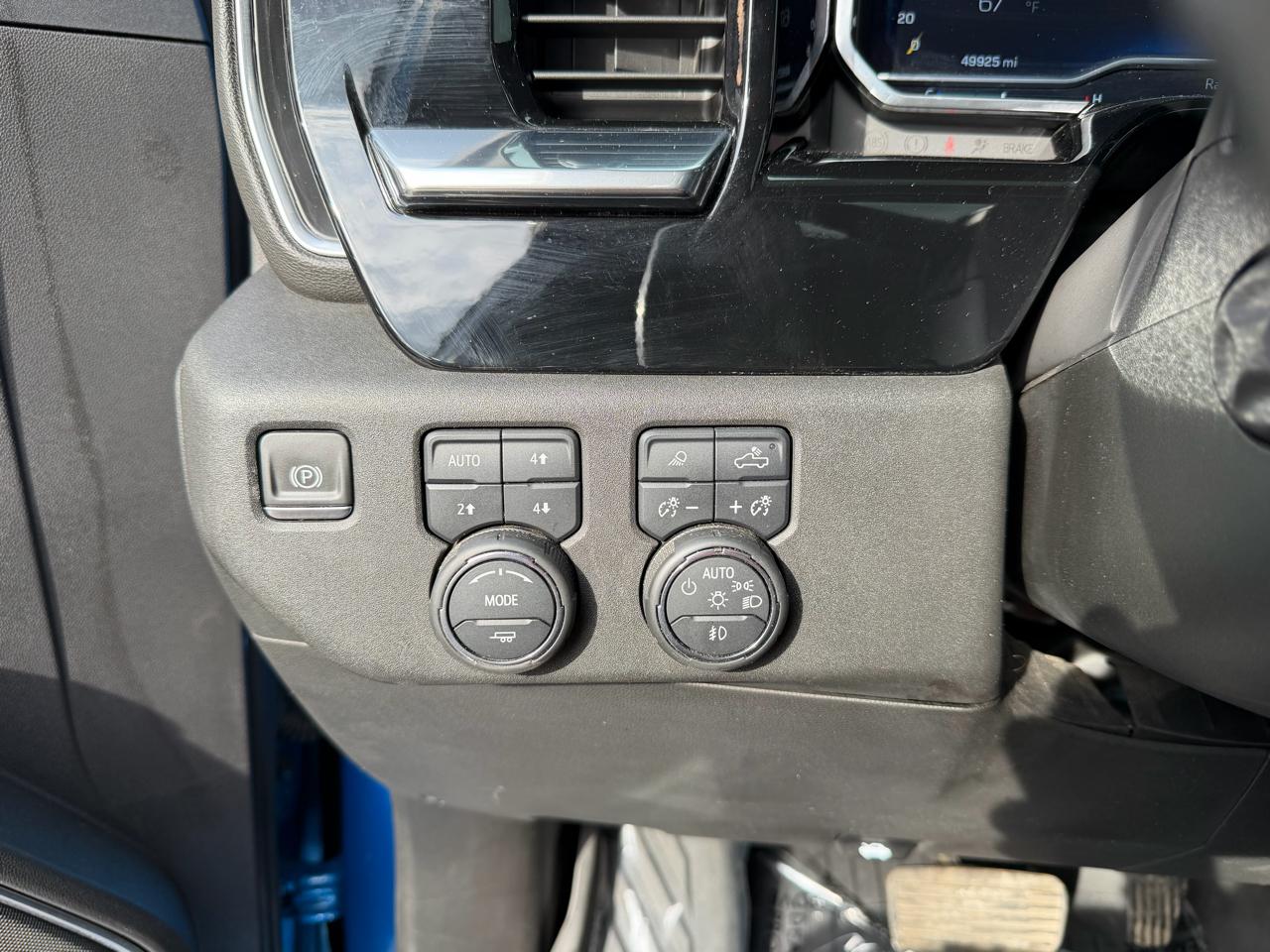 Chevrolet Silverado 1500 4WD Crew Cab 147" LTZ 2022