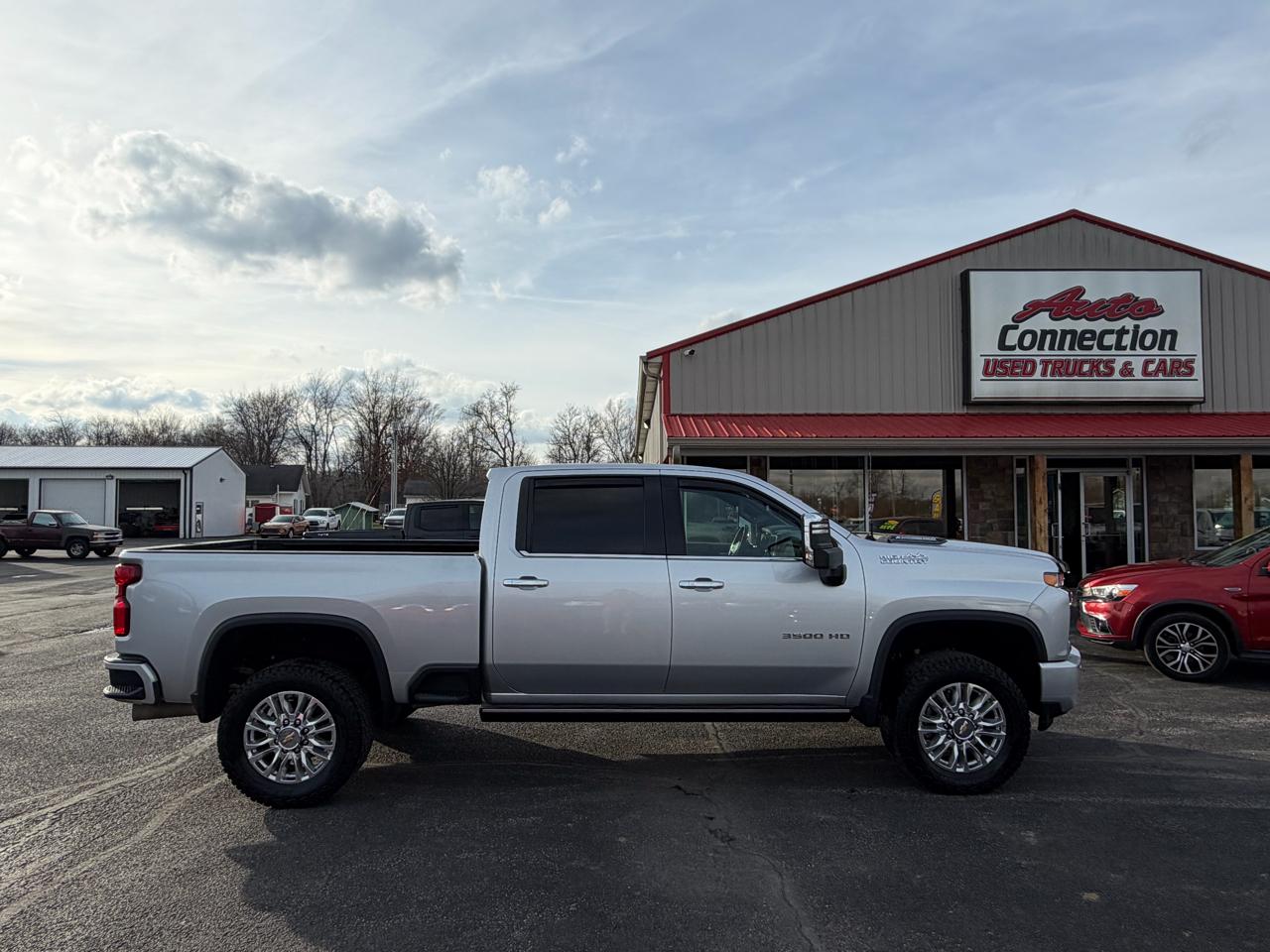 Chevrolet Silverado 3500HD 4WD Crew Cab 159" High Country 2023