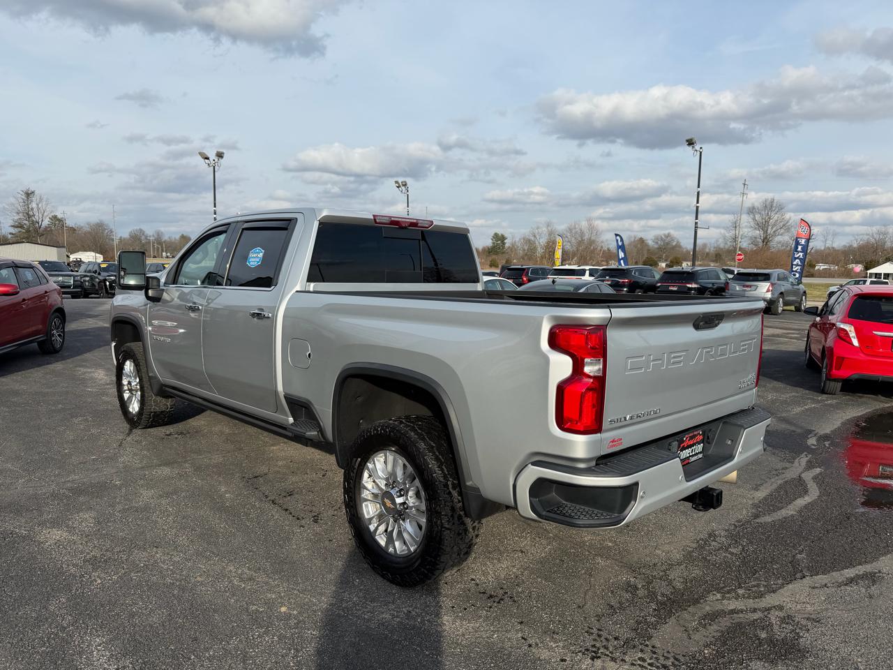 Chevrolet Silverado 3500HD 4WD Crew Cab 159" High Country 2023