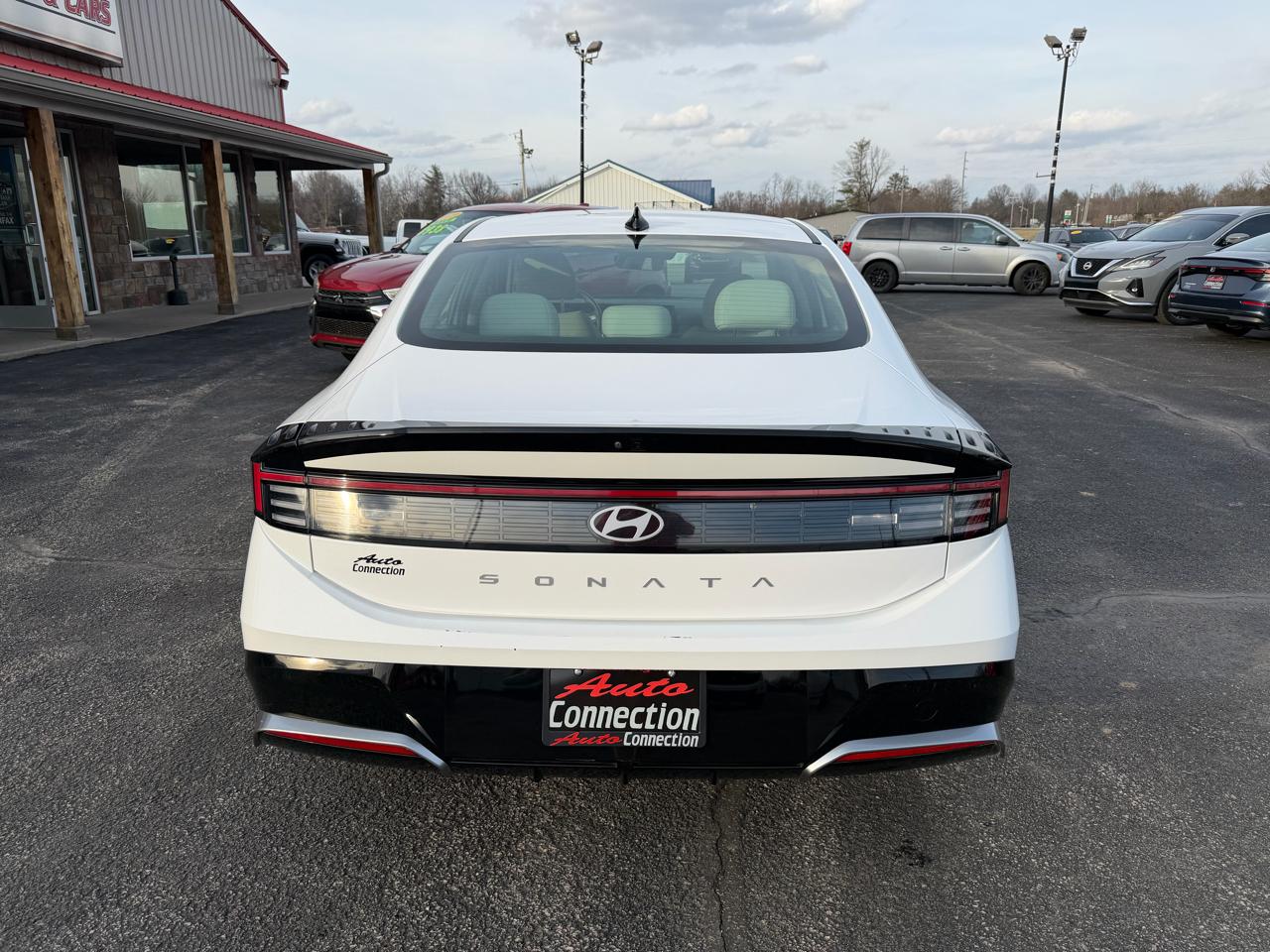 Hyundai Sonata SEL FWD 2025