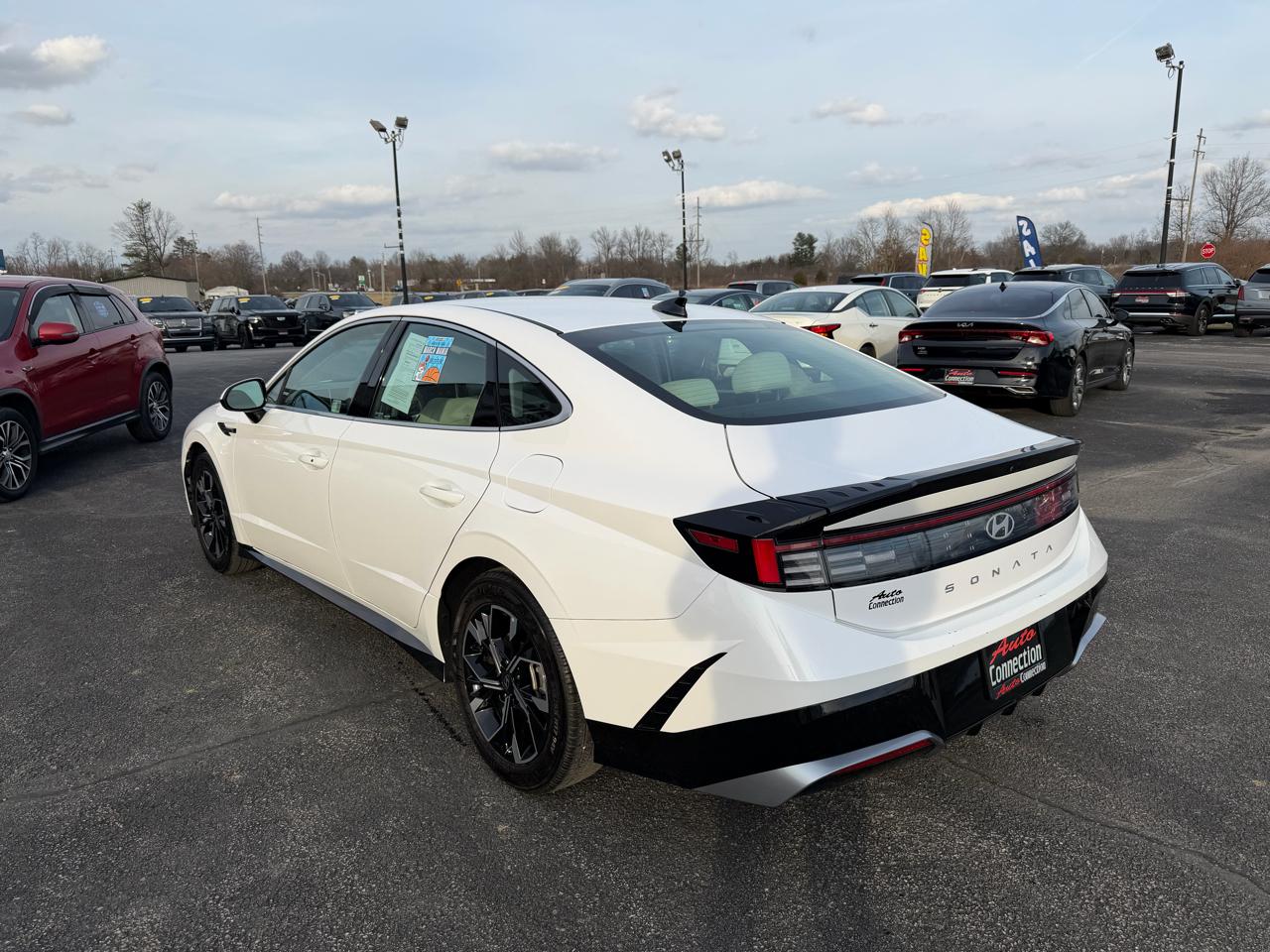 Hyundai Sonata SEL FWD 2025