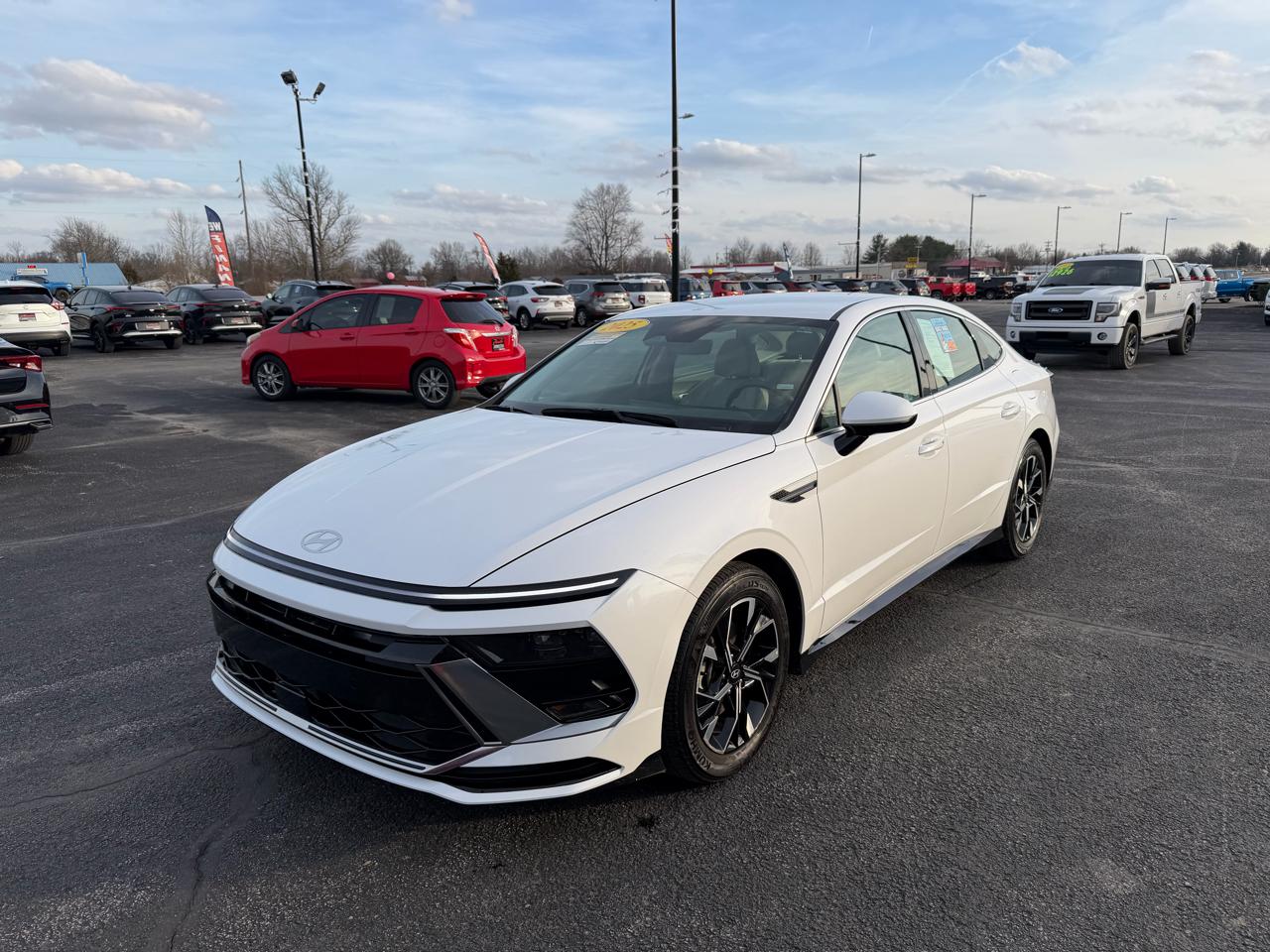 Hyundai Sonata SEL FWD 2025