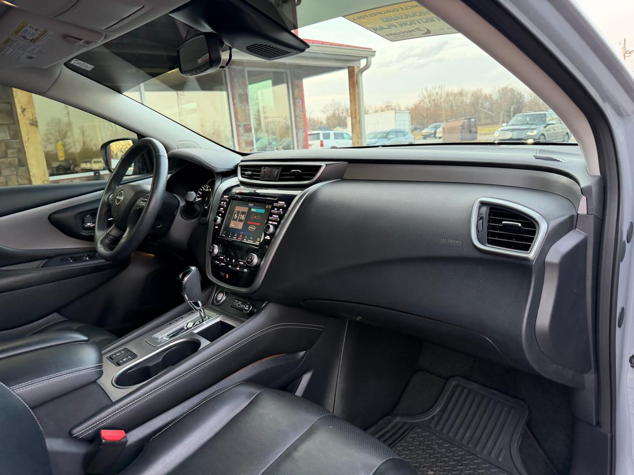 Nissan Murano FWD SL 2023